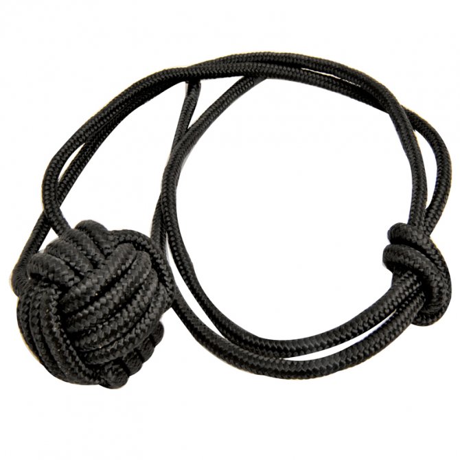 Heaving line ball with loop