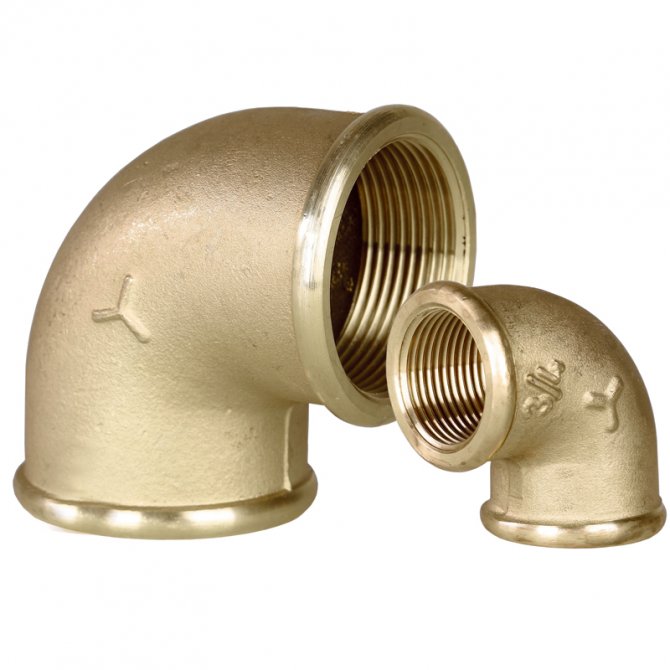Γωνιά θηλυκή 90° (Μ.Μ.Β.) ορειχάλκινη 1"