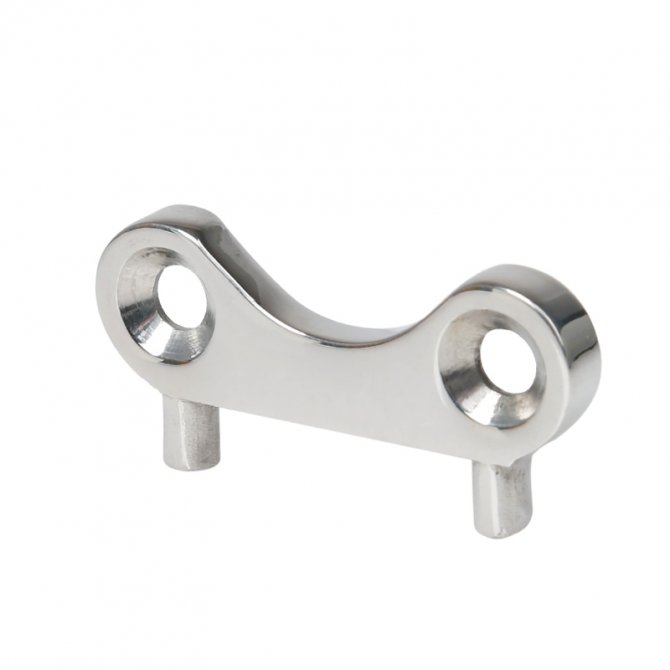 Deck fill plate key