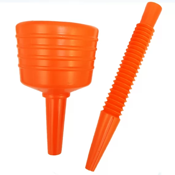 Anti-splash funnel with mesh filter