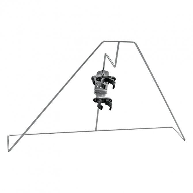 Holder for horse shoe lifebuoy & lifebuoy light