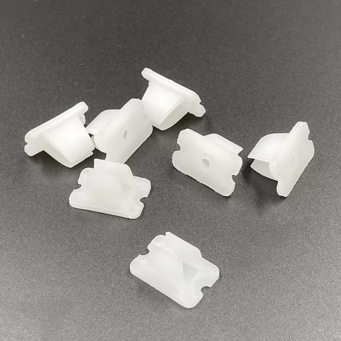 Fastening clips for LED light strips